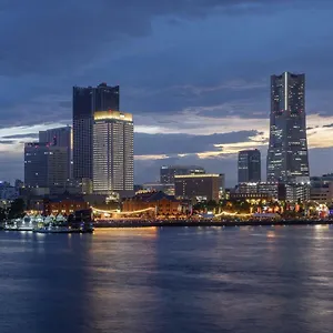 *** Hotel Apa & Yokohama Bay Tower Japonia